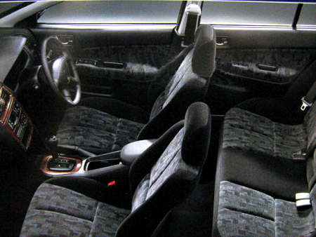 MITSUBISHI LEGNUM