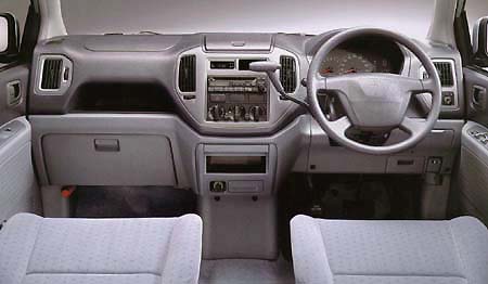 MITSUBISHI DINGO