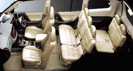 MITSUBISHI PAJERO