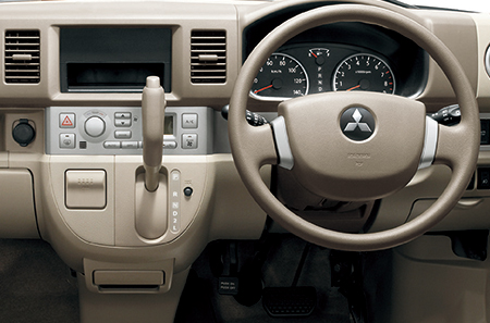 MITSUBISHI TOWN BOX
