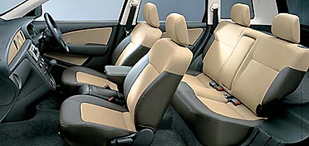 MITSUBISHI AIRTREK