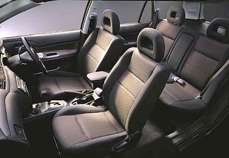 MITSUBISHI LANCER CEDIA WAGON