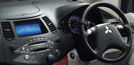 MITSUBISHI GRANDIS
