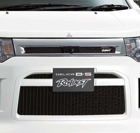 MITSUBISHI DELICA D5