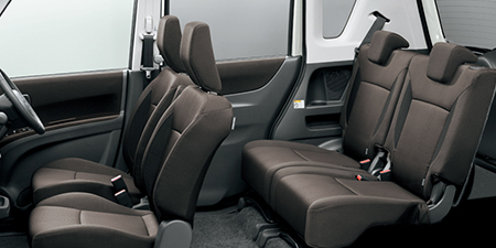 MITSUBISHI DELICA D2