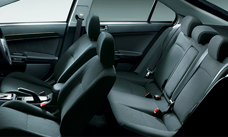 MITSUBISHI GALANT FORTIS SPORT BACK