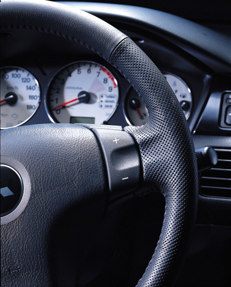 MITSUBISHI LANCER