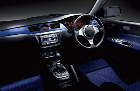 MITSUBISHI LANCER