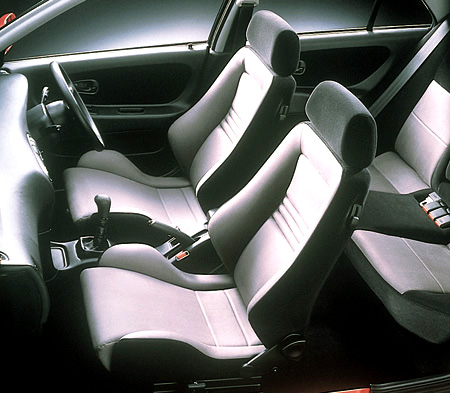 MITSUBISHI LANCER