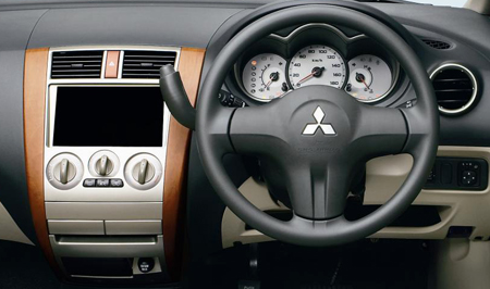 MITSUBISHI COLT PLUS