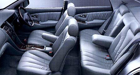 MITSUBISHI DIAMANTE
