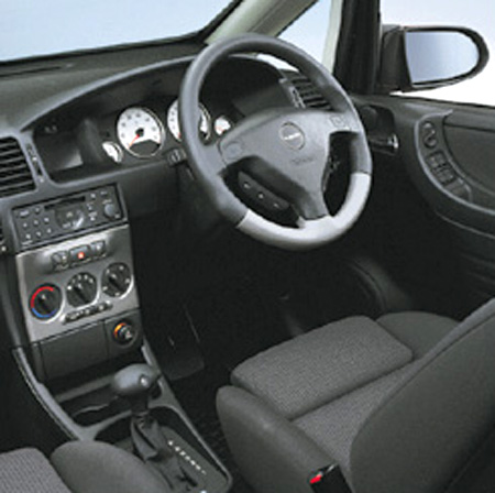 SUBARU TRAVIQ