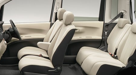SUBARU LUCRA