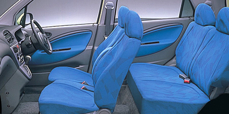 DAIHATSU MAX