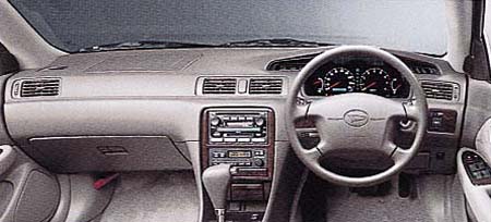 DAIHATSU ALTIS