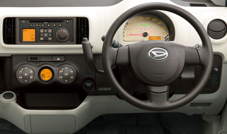 DAIHATSU BOON