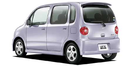DAIHATSU MOVE LATTE