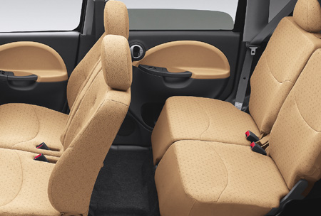DAIHATSU MOVE LATTE