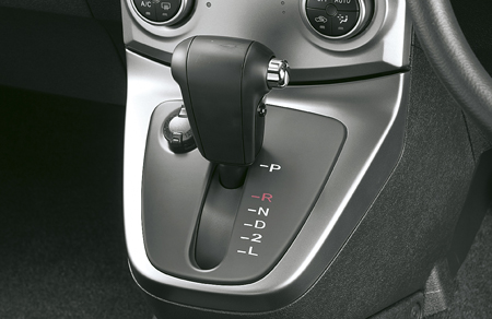 DAIHATSU BEGO