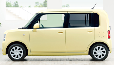 DAIHATSU MOVE CONTE