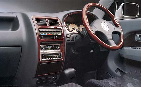 DAIHATSU PYZAR