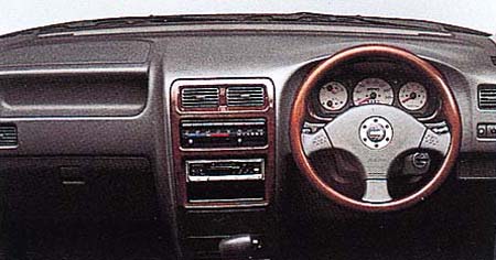 DAIHATSU PYZAR