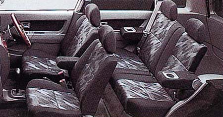 DAIHATSU PYZAR