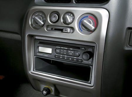 DAIHATSU TERIOS KID
