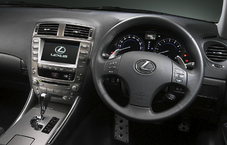 LEXUS IS