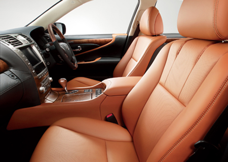 LEXUS LS
