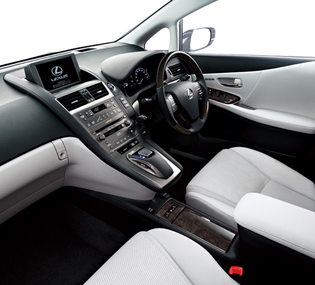 LEXUS HS