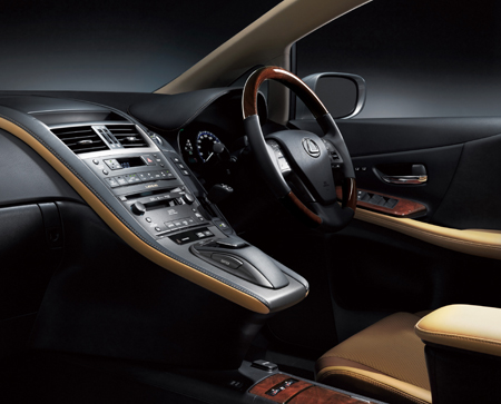 LEXUS HS