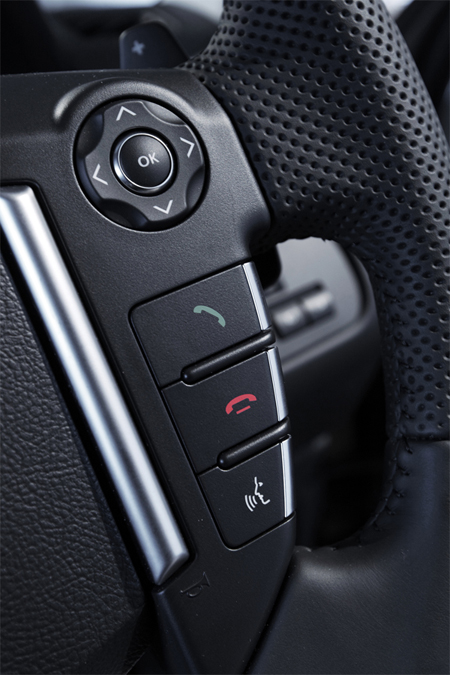 LAND ROVER DISCOVERY 4