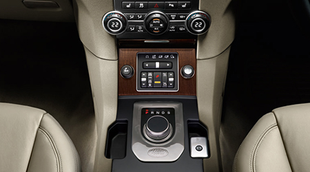 LAND ROVER DISCOVERY 4
