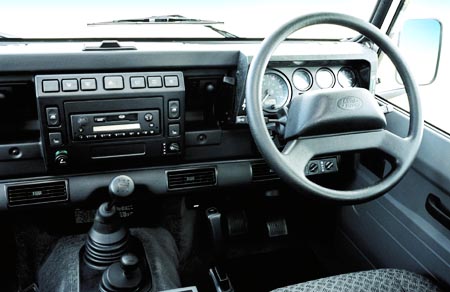 LAND ROVER DEFENDER