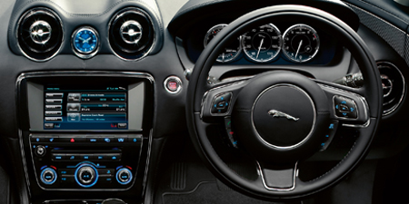 JAGUAR XJ