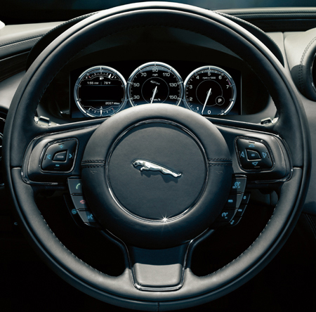 JAGUAR XJ