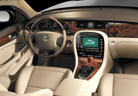 JAGUAR XJ