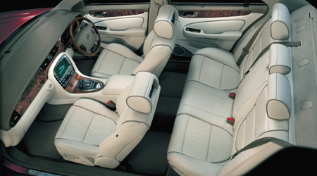 JAGUAR XJ