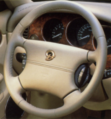 DAIMLER SUPER V8