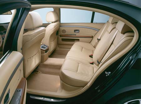 BMW 7 SERIES