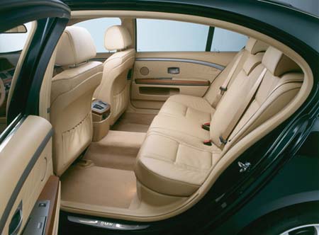 BMW 7 SERIES