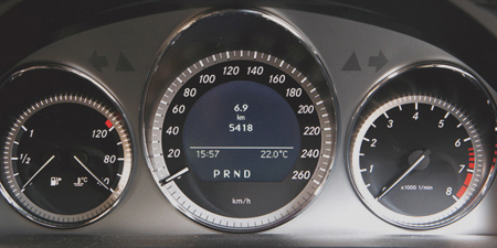 MERCEDES BENZ C CLASS
