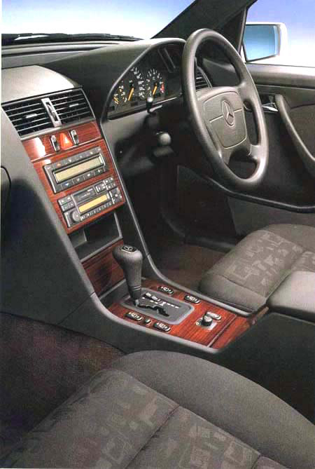 MERCEDES BENZ C CLASS