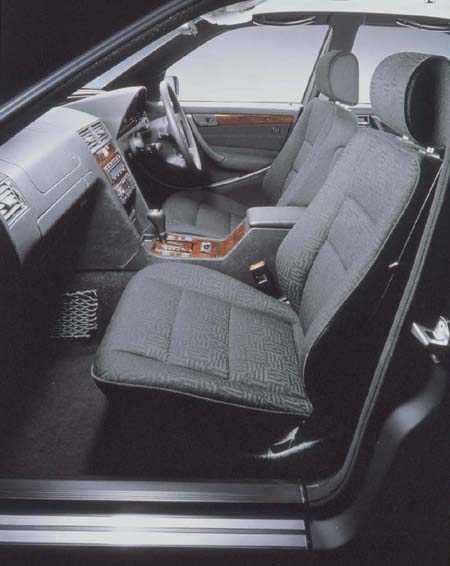 MERCEDES BENZ C CLASS