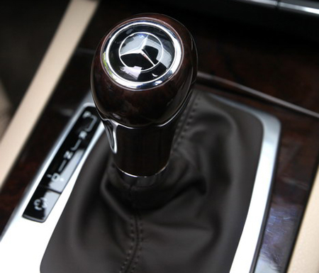 MERCEDES BENZ E CLASS
