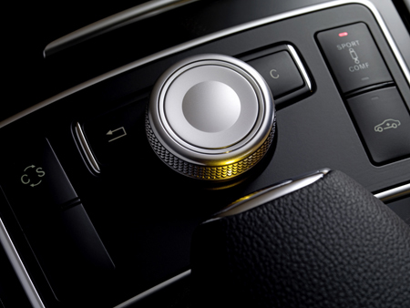 MERCEDES BENZ E CLASS