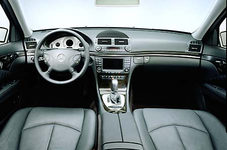 MERCEDES BENZ E CLASS
