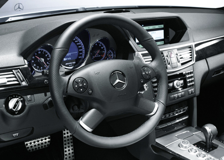 MERCEDES BENZ E CLASS