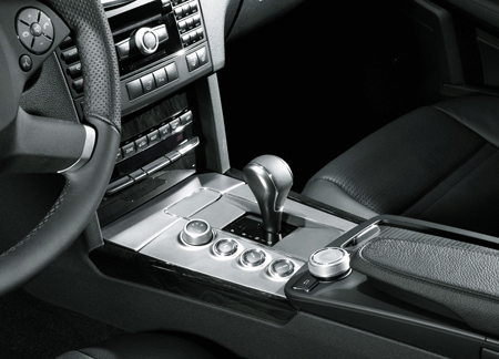 MERCEDES BENZ E CLASS